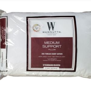 Brand New Wamsutta Medium Support Pillow - White. Standard/Queen.
